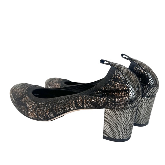 Chanel Leather Elastic Stretch Spirit CC Pumps - Picture 3 of 9